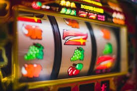 Boss27 Live Casino dealer profesional di meja baccarat dengan fitur streaming HD dan live chat